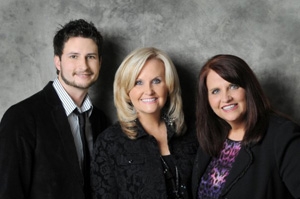 Karen Peck & New River July 4 @ 3 & 8 p.m.